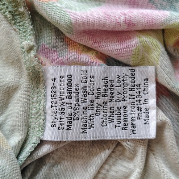 Johnny Was Multicolor Floral Tunic - Picture 12 of 16